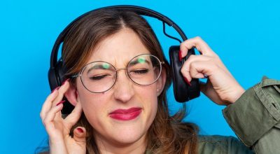 ¿Me puedo quedar sordo por escuchar música fuerte?